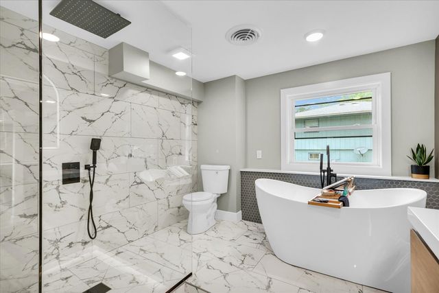 1801 Cindy Lynn Street, Urbana, IL 61802