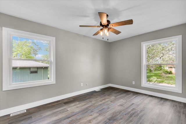 1801 Cindy Lynn Street, Urbana, IL 61802