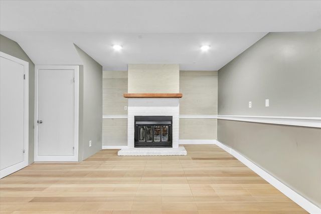 1801 Cindy Lynn Street, Urbana, IL 61802