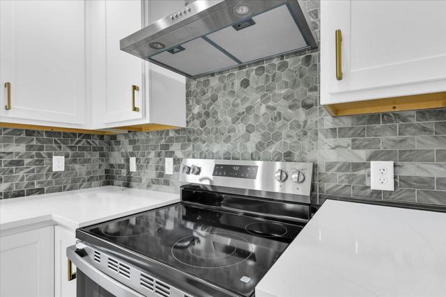 1801 Cindy Lynn Street, Urbana, IL 61802