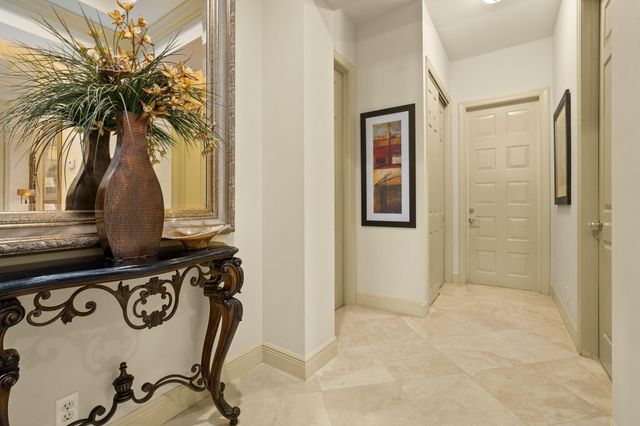 271 SW Harbor View Drive, Palm City, FL 34990