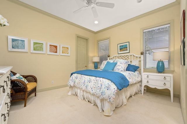 271 SW Harbor View Drive, Palm City, FL 34990