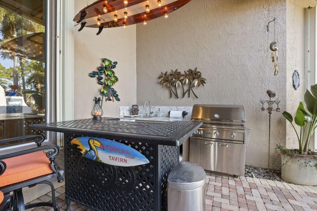 271 SW Harbor View Drive, Palm City, FL 34990