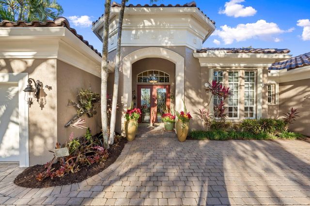 271 SW Harbor View Drive, Palm City, FL 34990