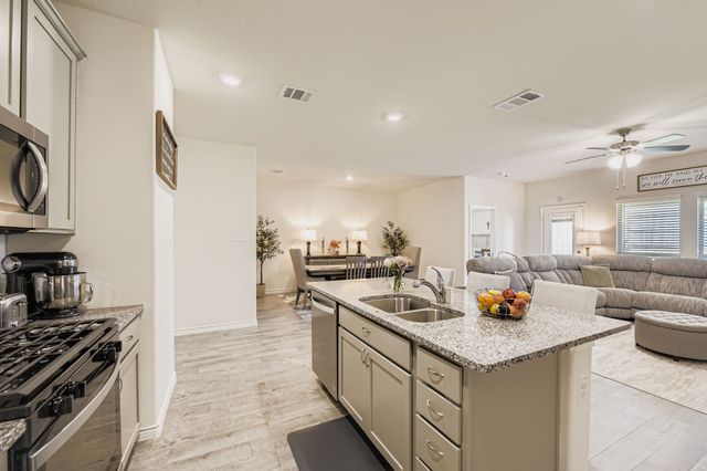 11301 Summer Rain Boulevard, Aubrey, TX 76227