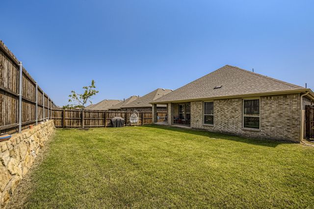11301 Summer Rain Boulevard, Aubrey, TX 76227