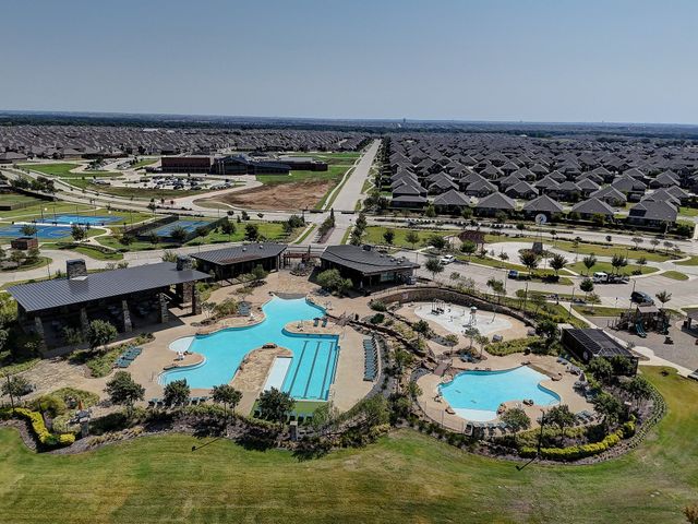 11301 Summer Rain Boulevard, Aubrey, TX 76227