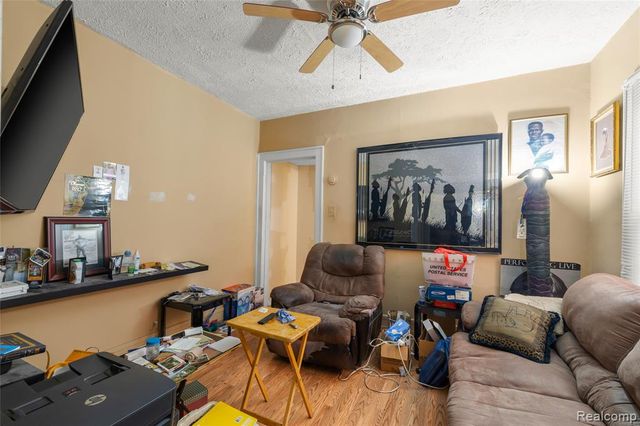 2425 W Grand Boulevard, Detroit, MI 48208