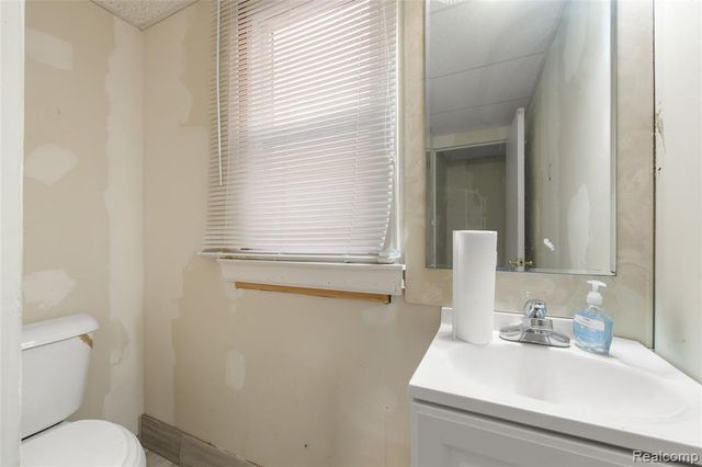 2425 W Grand Boulevard, Detroit, MI 48208