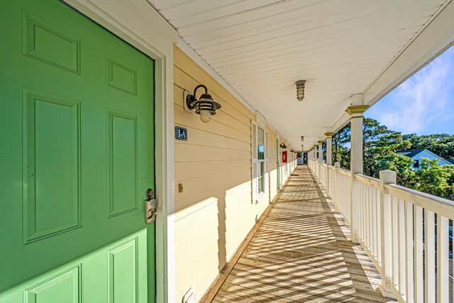 2262 Folly Road 1a, Charleston, SC 29412