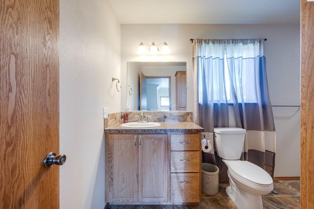 402 W Front St, Albion, WA 99102