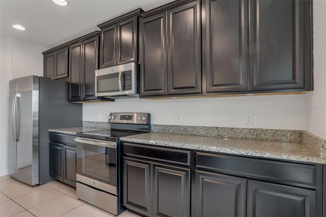 711 BENJAMIN TRAIL, Davenport, FL 33837