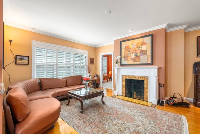 51 Sewall Ave 2, Brookline, MA 02446