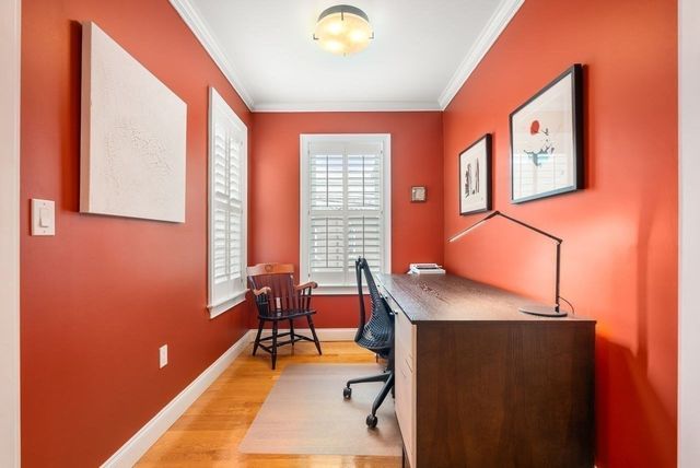 51 Sewall Ave 2, Brookline, MA 02446