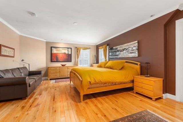 51 Sewall Ave 2, Brookline, MA 02446