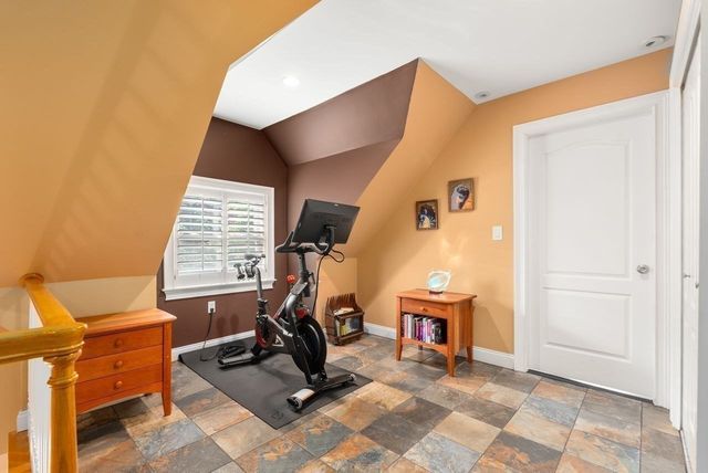 51 Sewall Ave 2, Brookline, MA 02446