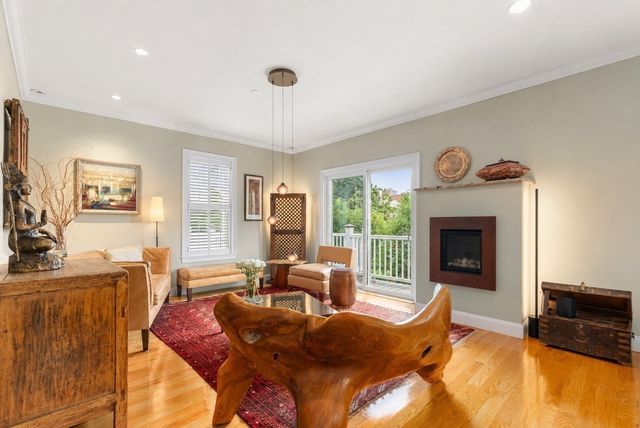 51 Sewall Ave 2, Brookline, MA 02446