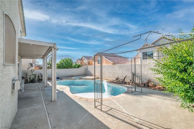 8133 Kentshire Dr Drive, Las Vegas, NV 89117