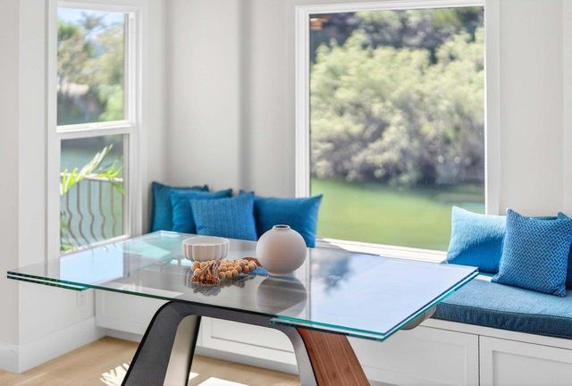 327 Riverview Avenue C, Capitola, CA 95010