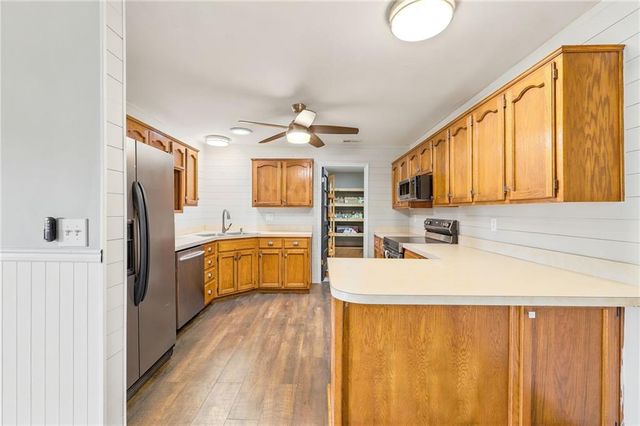1641 NW 100 Road, Kingsville, MO 64040