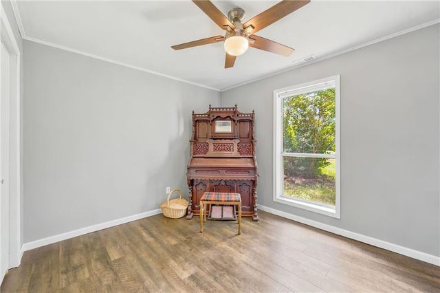 1641 NW 100 Road, Kingsville, MO 64040