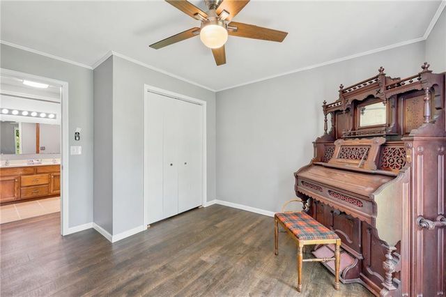 1641 NW 100 Road, Kingsville, MO 64040