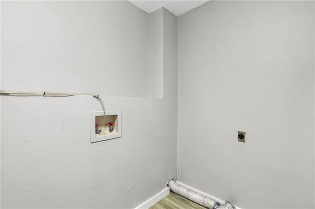 1641 NW 100 Road, Kingsville, MO 64040