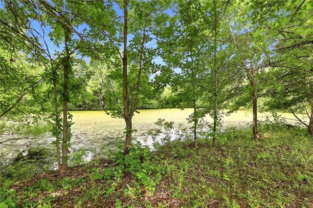 1641 NW 100 Road, Kingsville, MO 64040