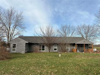 1641 NW 100 Road, Kingsville, MO 64040