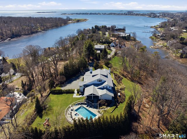 3 Stony Point West, Westport, CT 06880