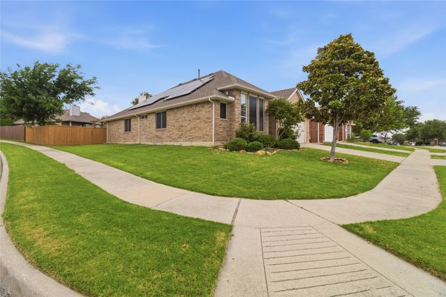 6803 Hillwood Drive, Sachse, TX 75048