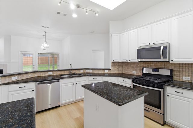 6803 Hillwood Drive, Sachse, TX 75048