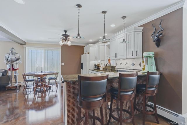 21 Nicole Way, Mahopac, NY 10541
