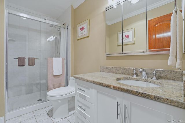 21 Nicole Way, Mahopac, NY 10541
