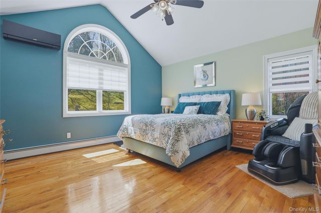 21 Nicole Way, Mahopac, NY 10541