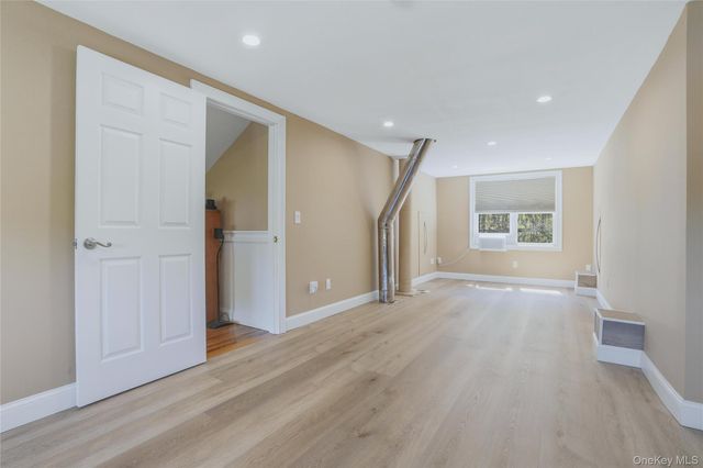 21 Nicole Way, Mahopac, NY 10541