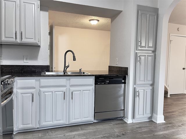 5626 Preston Oaks Road 42A, Dallas, TX 75254