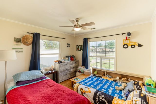 230 W 25th St, Merced, CA 95340