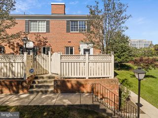 1627 N VAN DORN ST, Alexandria, VA 22304