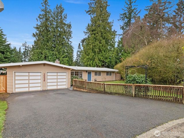 16430 65th Avenue W, Lynnwood, WA 98037