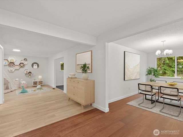 16430 65th Avenue W, Lynnwood, WA 98037