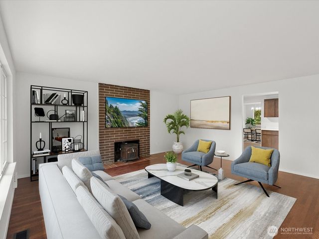 16430 65th Avenue W, Lynnwood, WA 98037