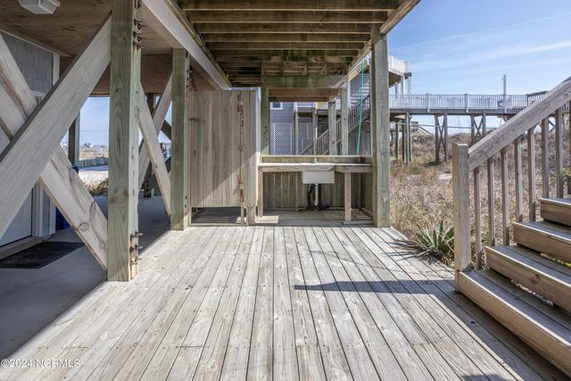 388 New River Inlet Road, N Topsail Beach, NC 28460