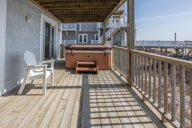 388 New River Inlet Road, N Topsail Beach, NC 28460