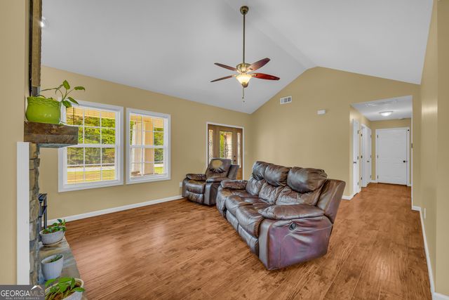 2810 Highway 98, Maysville, GA 30558