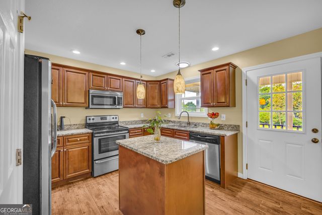 2810 Highway 98, Maysville, GA 30558