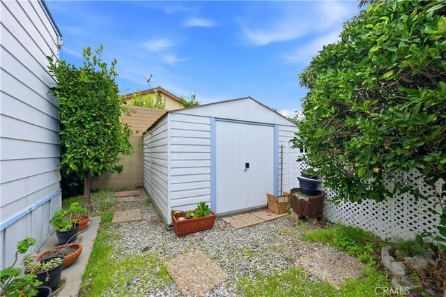 1245 W Cienega Avenue 211, San Dimas, CA 91773