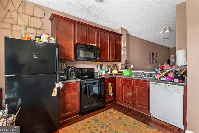 4364 Stone Gate Way 94, East Point, GA 30344