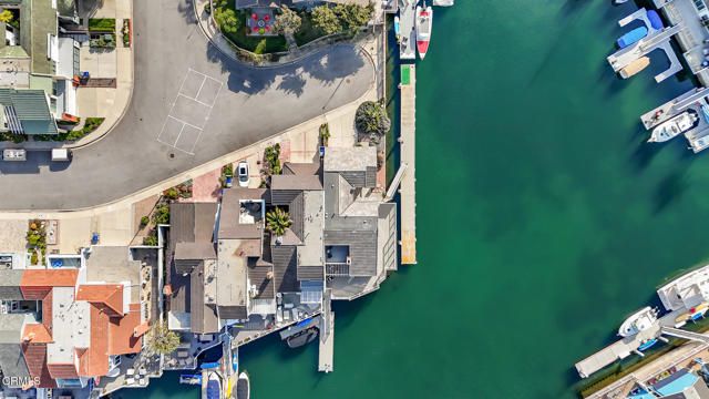 2221 Kingsbridge Lane, Oxnard, CA 93035