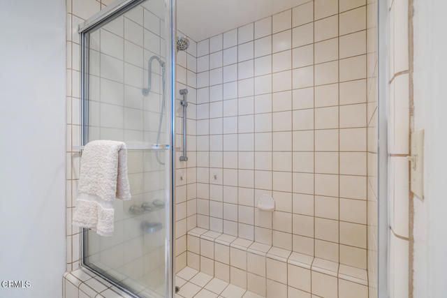 2221 Kingsbridge Lane, Oxnard, CA 93035